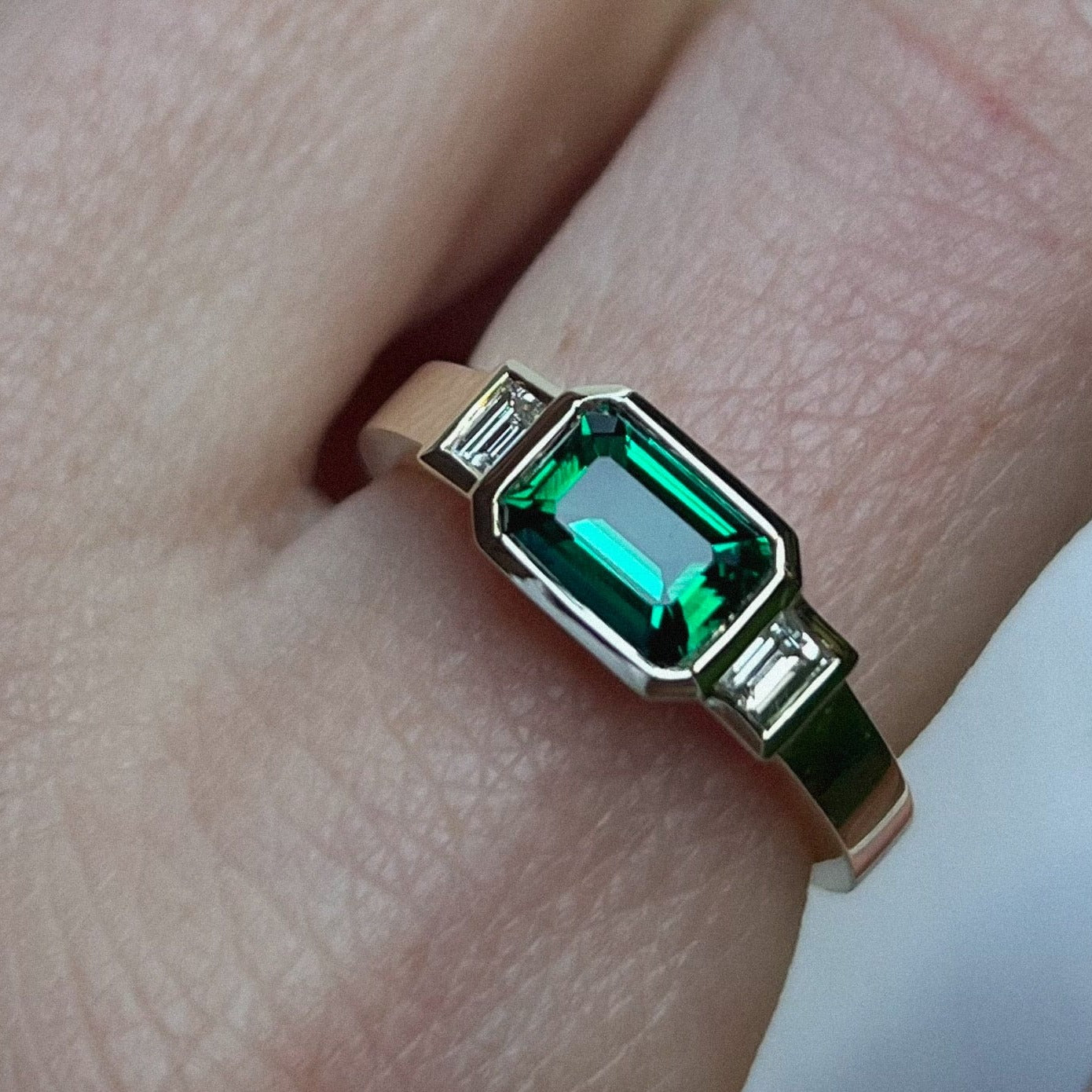 trio ring