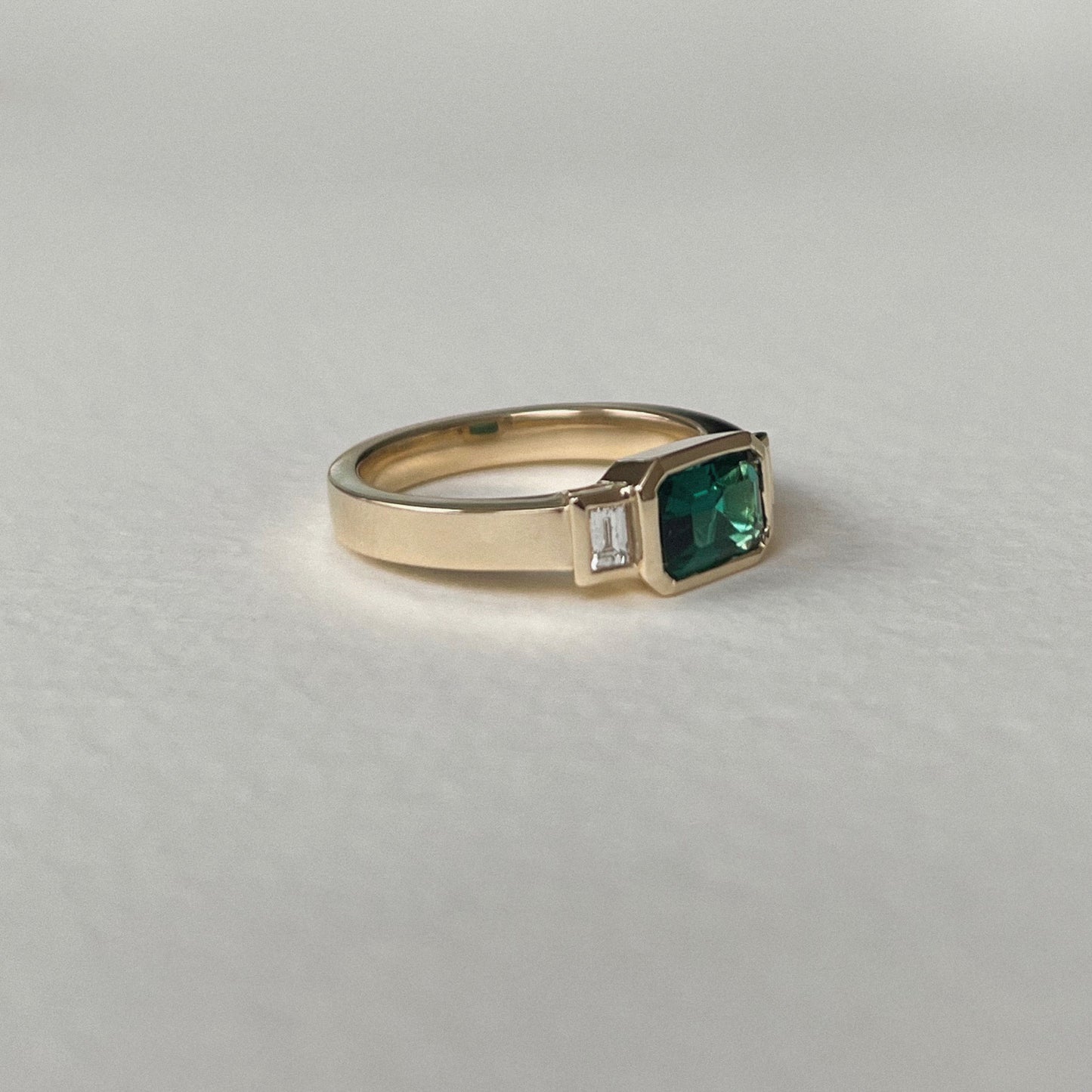 trio ring