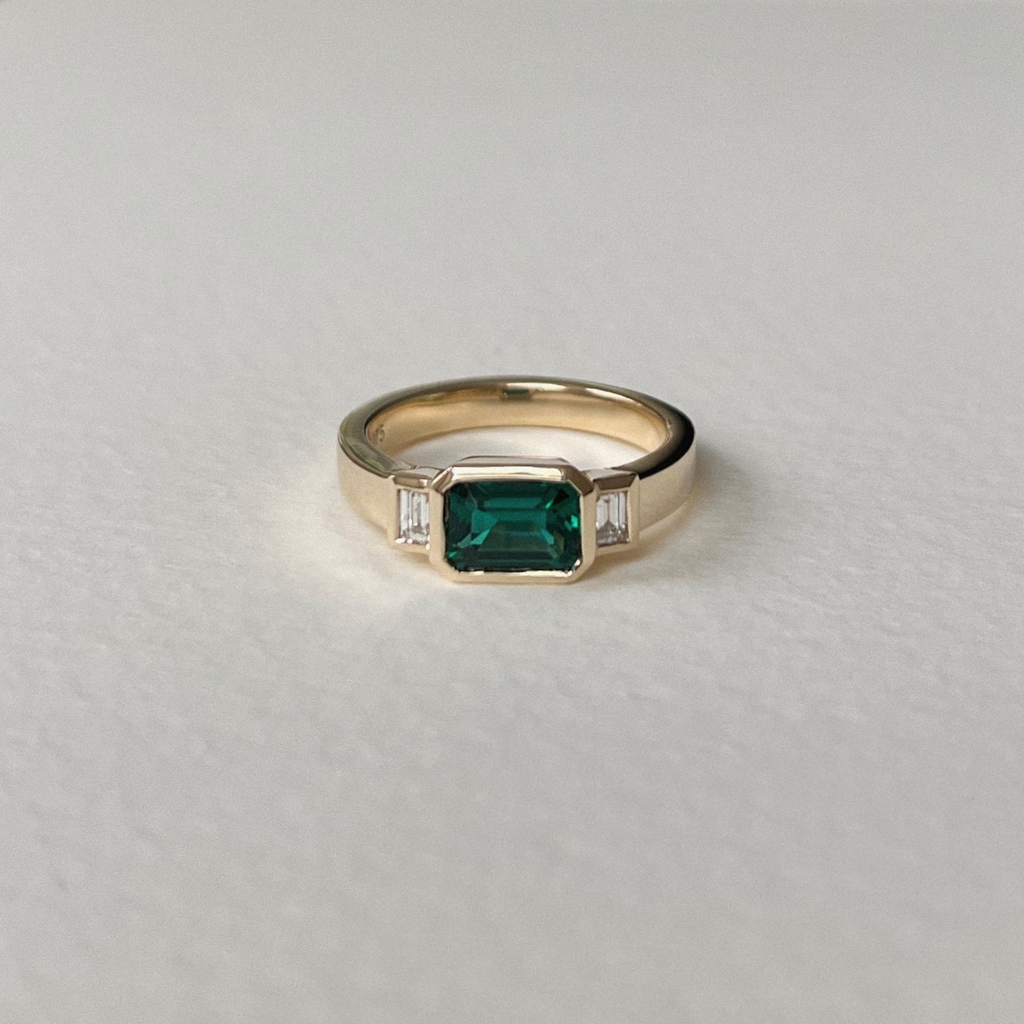trio ring