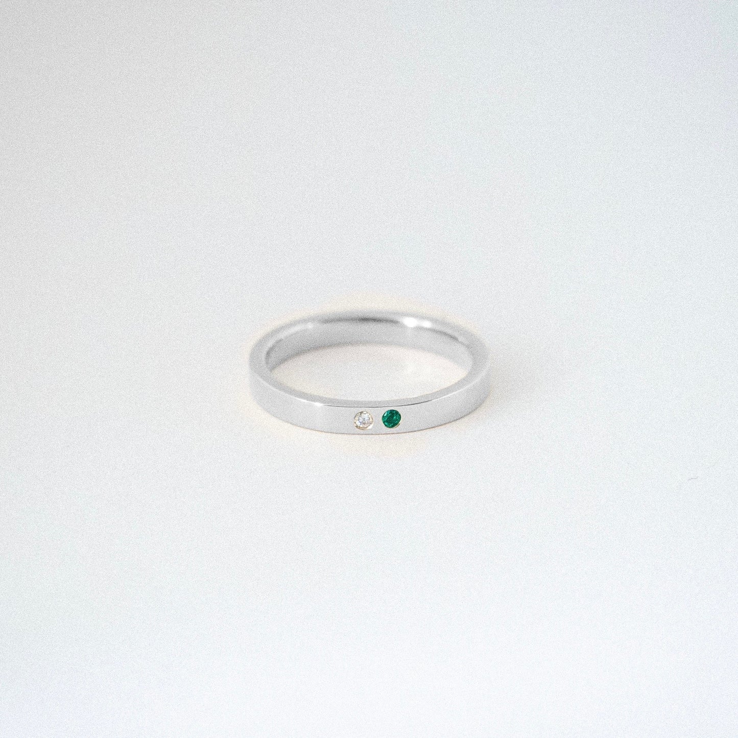 splice ring with gem