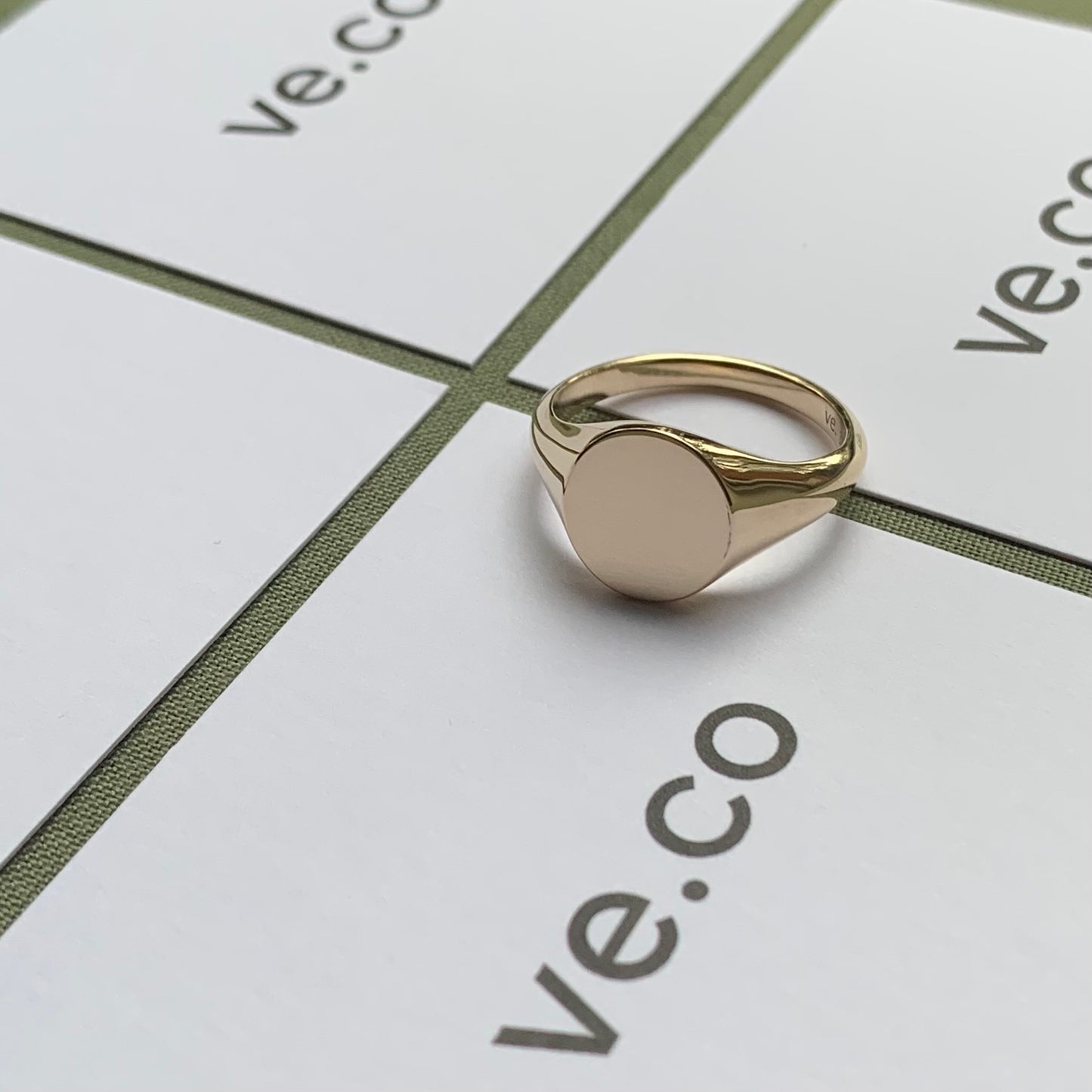 grand ellipse ring